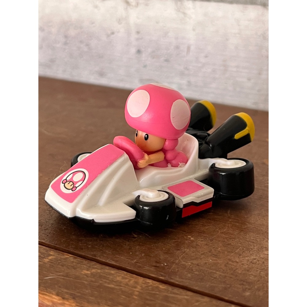 2022 McDonald's‎ Happy Meal Toadette Pink Mario Kart toy